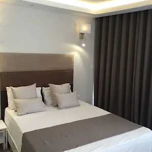 Onyx Aparthotel
