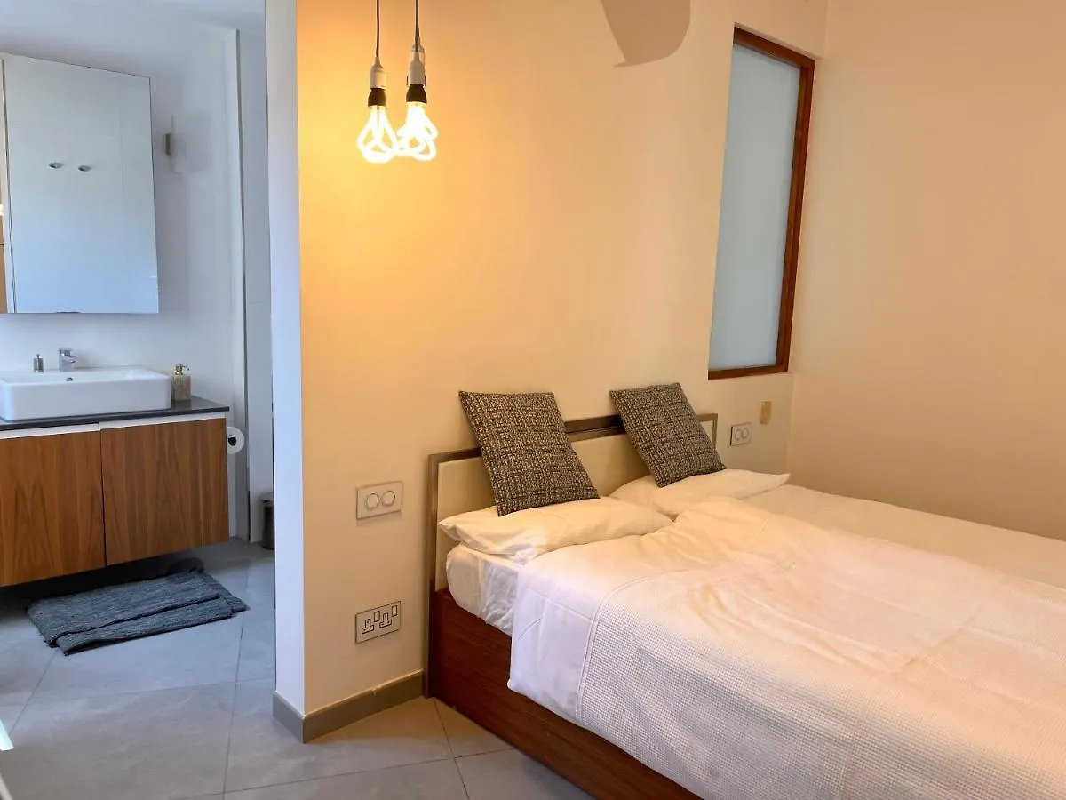 3 Double Bedroom Apartment Saint Julian's