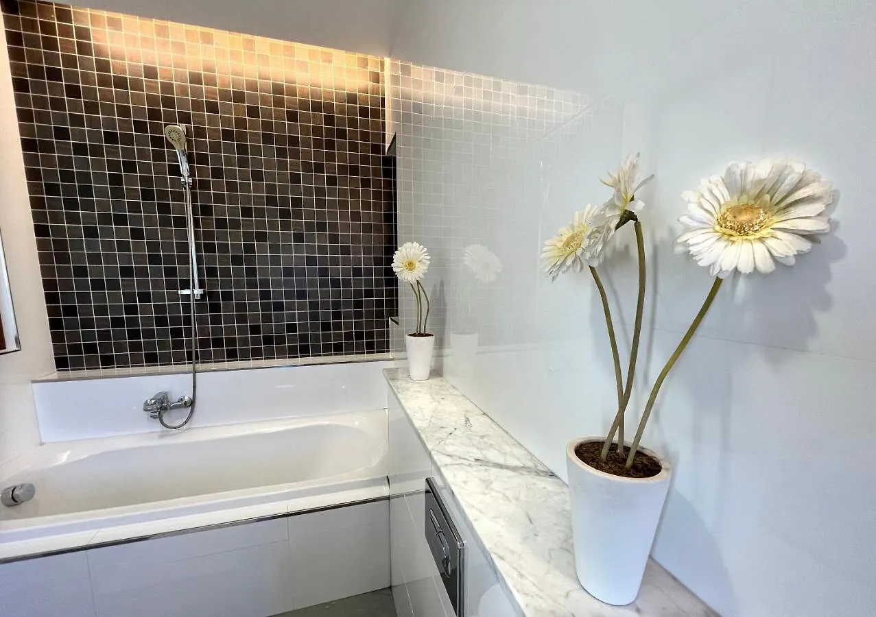 3 Double Bedroom Apartment Saint Julian's 0*,